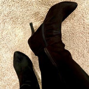 Dirty Laundry knee high Suede boots